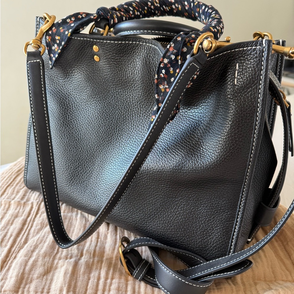 Quince Italian Leather Medium Convertible Satchel - Black